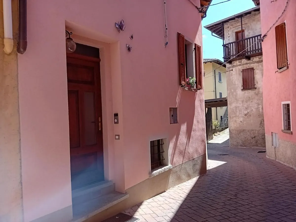 Willa Casa Di Ariel Carlazzo Dom wakacyjny